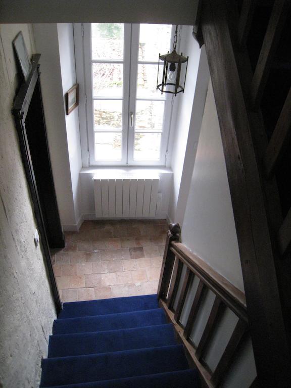 Le Logis Des Tourelles Bed & Breakfast Beaupréau Eksteriør bilde